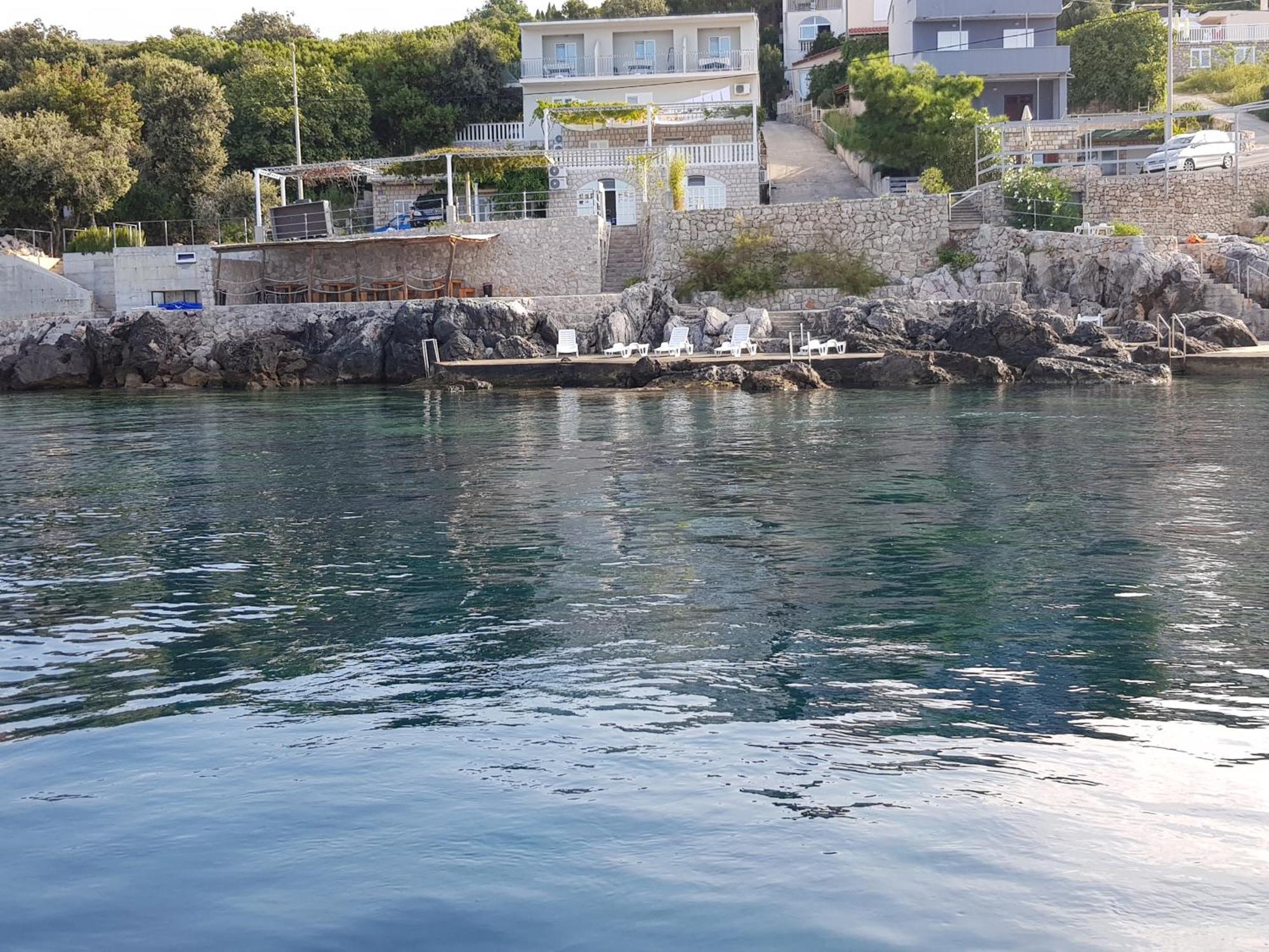 Villa Feral Molunat Luaran gambar